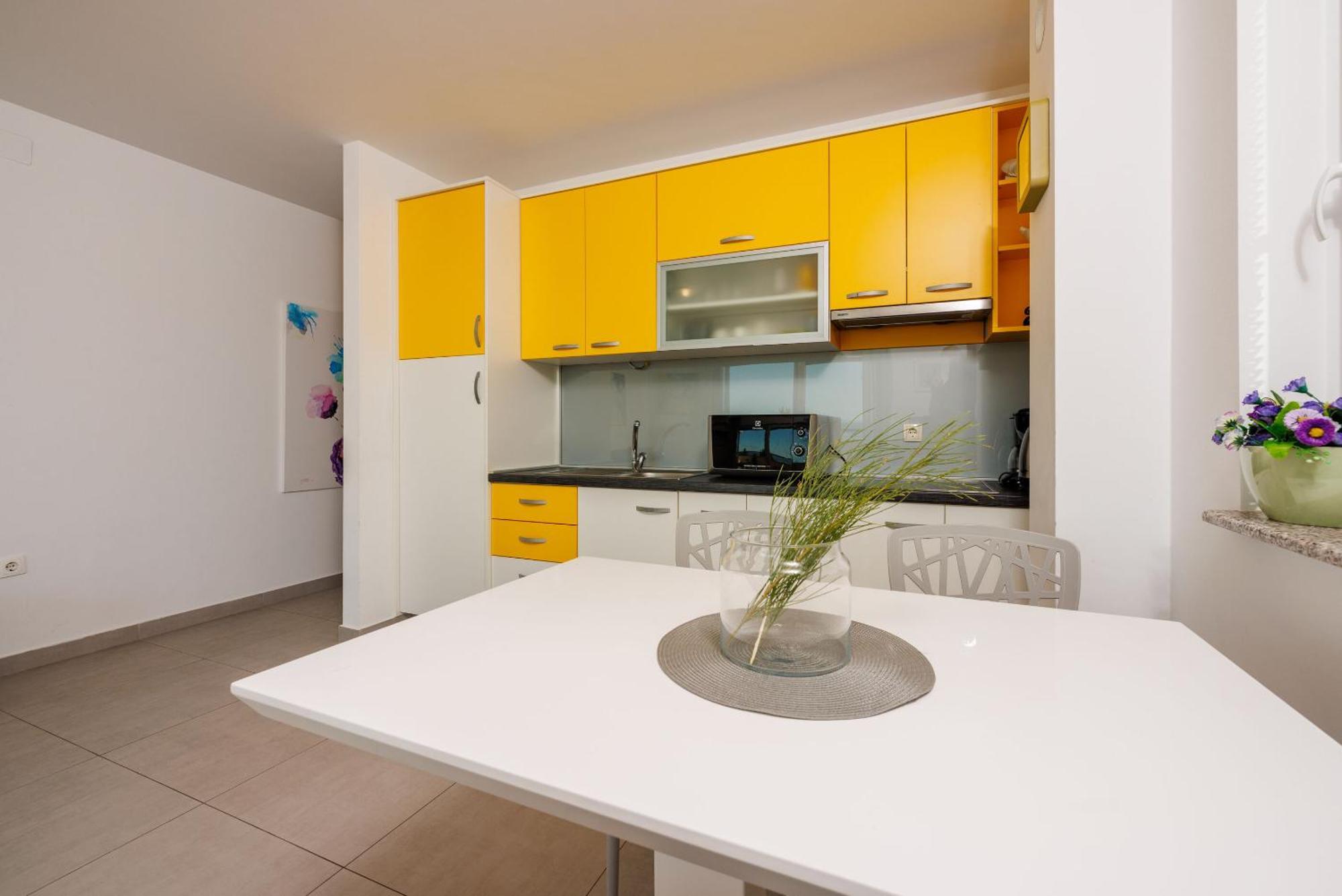 Apartments Petak Novi ドラマリ エクステリア 写真